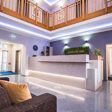 Cassian Inn Партизанске Экстерьер фото